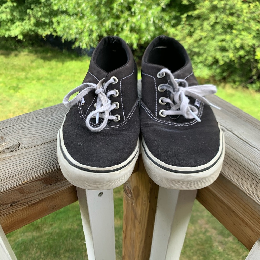 VANS CLASSIC SNEAKERS